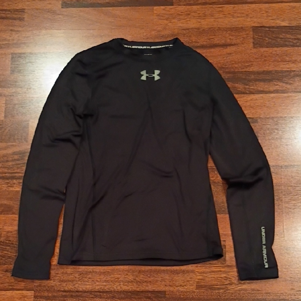 Under Armour Cold Gear boys long-sleeve shirt